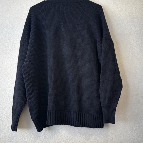 Free Assembly Women's Grandpa Cardigan Sweater with Long Sleeves - Picture 5 of 5